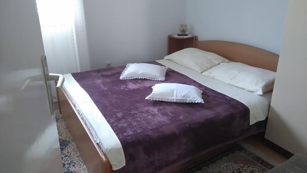 Apartment Basic Petrcane Εξωτερικό φωτογραφία